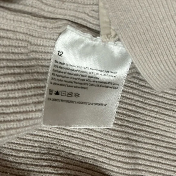 Lululemon Merino Wool Cardigan - Picture 10 of 10